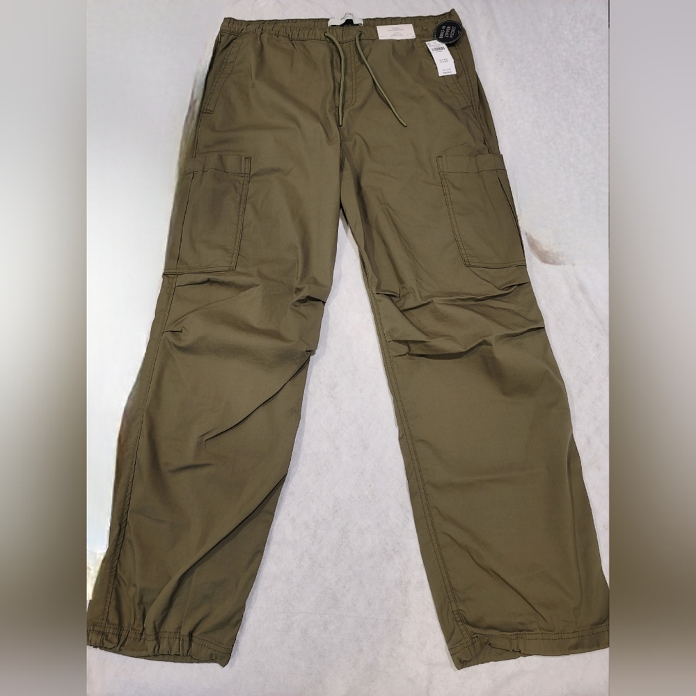 Hollister Olive Green Cargo Pants